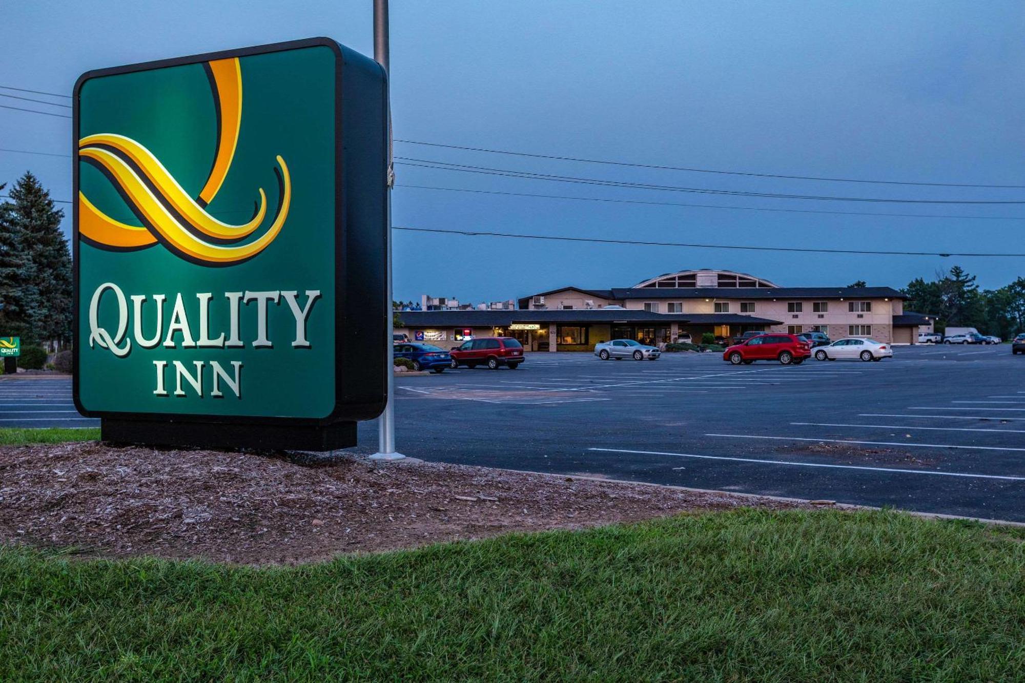 Quality Inn Wausau Exterior photo