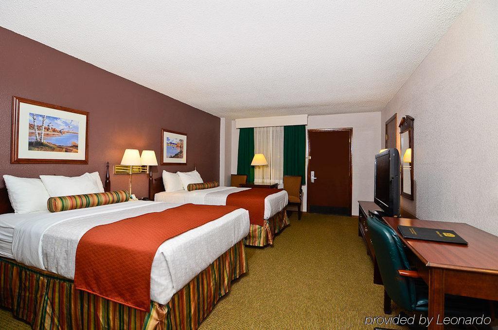 Quality Inn Wausau Room photo